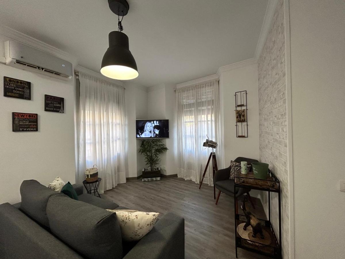 Elegante Apartamento Centro Historico De Malaga Luaran gambar